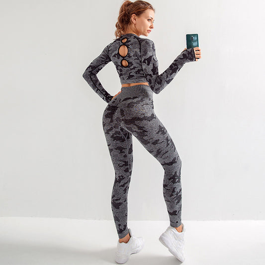 Seamless Camouflage Women's Yoga Set with High Elasticity